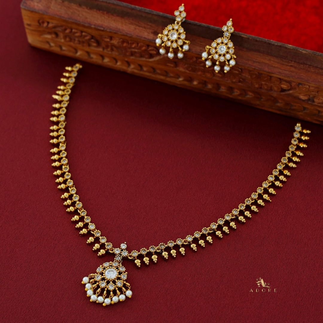 Chaitra Short Flowery Pearl Neckpice With Earring