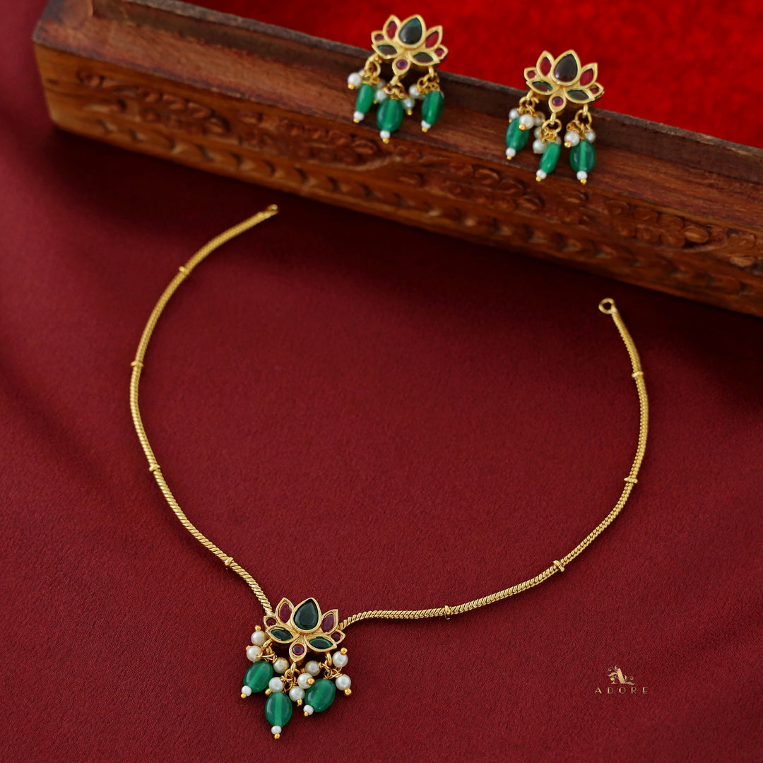 Haritha Pearl Golden Flower Short Neckpiece With Earring