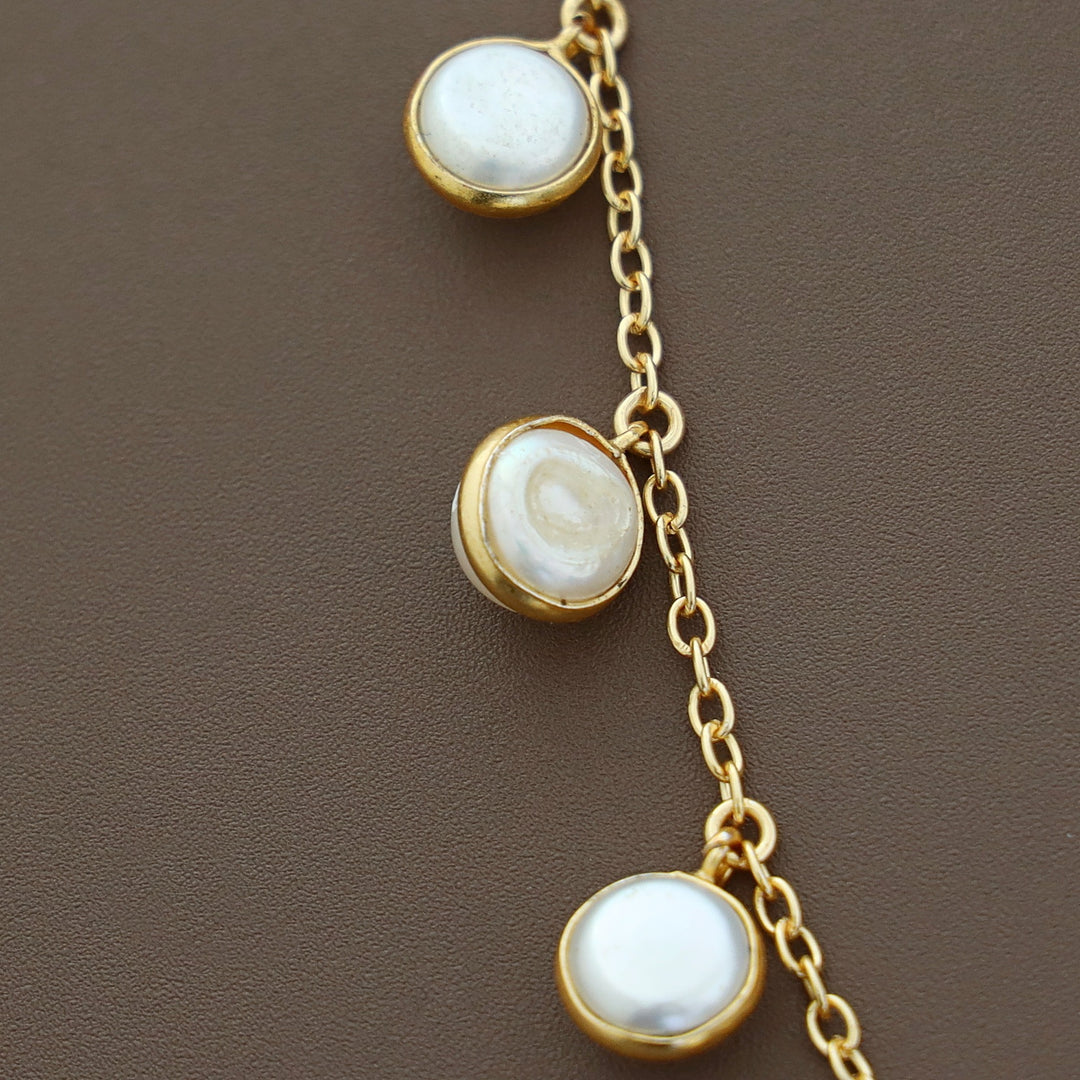 Veloni Fresh Water Pearl Neckpiece