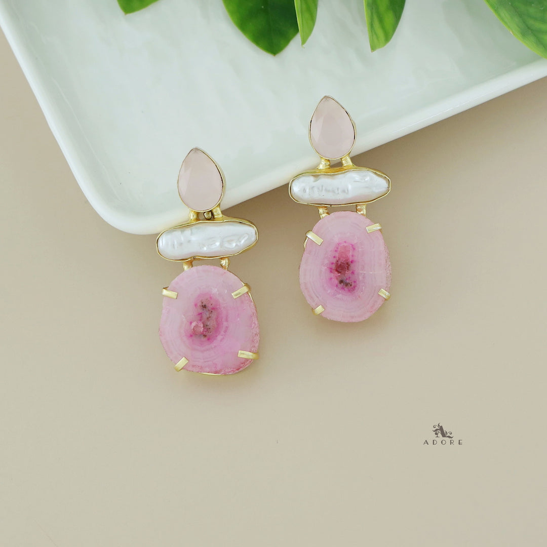 Tena Glossy Stone Baroque Agate Earring