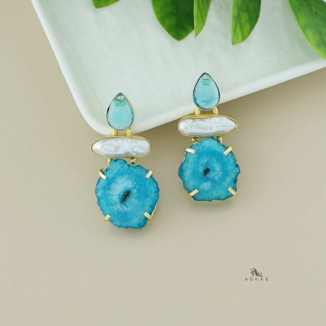 Tena Glossy Stone Baroque Agate Earring