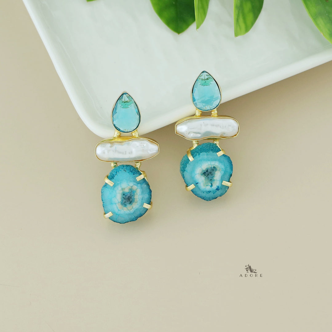 Tena Glossy Stone Baroque Agate Earring