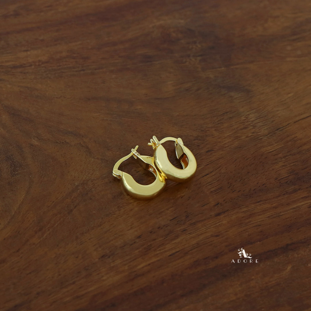 Golden Curvy  C Shape Hoop Earring