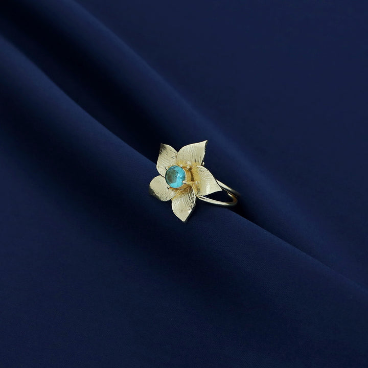 Golden 2 Layer Glossy Flower Ring