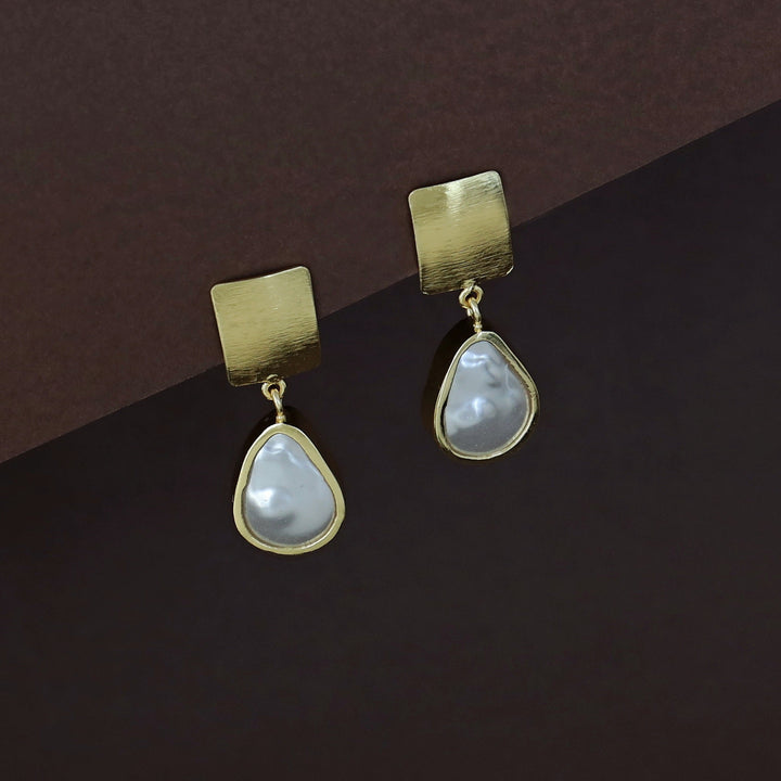 Navya Golden Square Baroque Earring