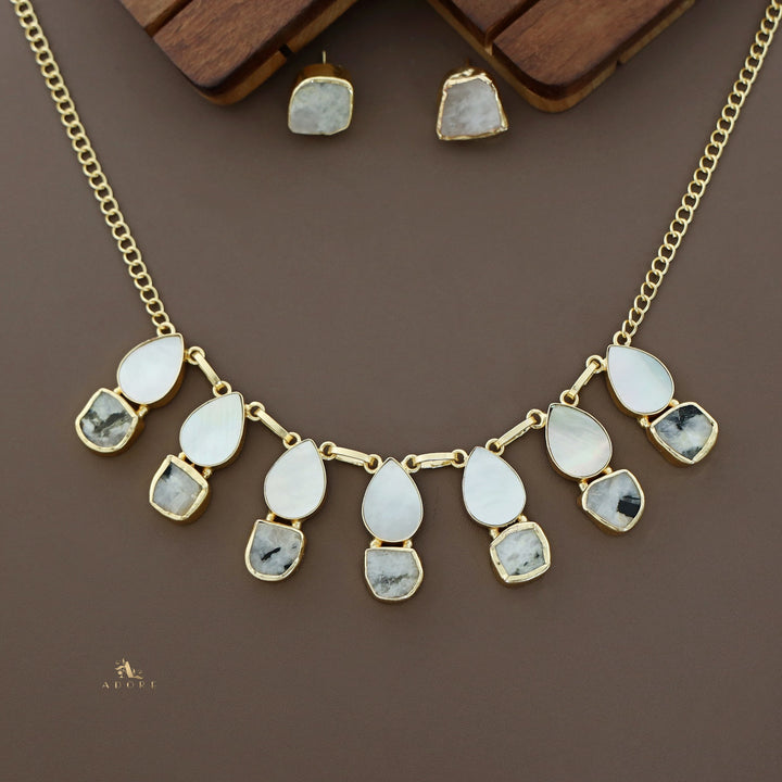 Hania Drop MOP + Raw Stone Neckpiece With Stud