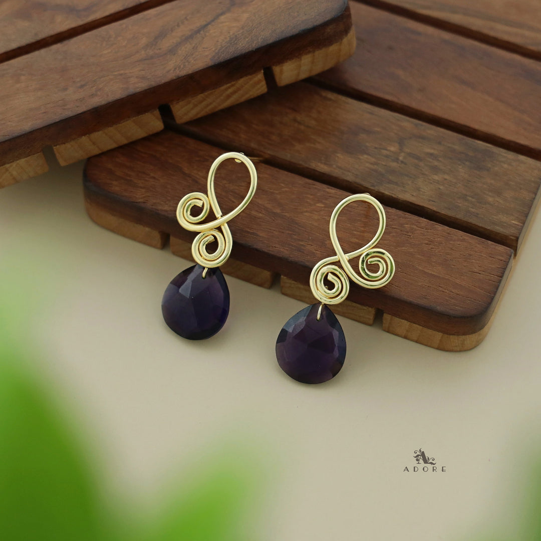 Aaira Golden Drop Glossy Earring