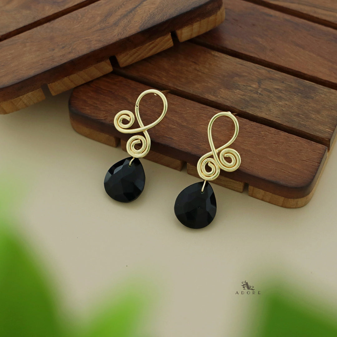 Aaira Golden Drop Glossy Earring