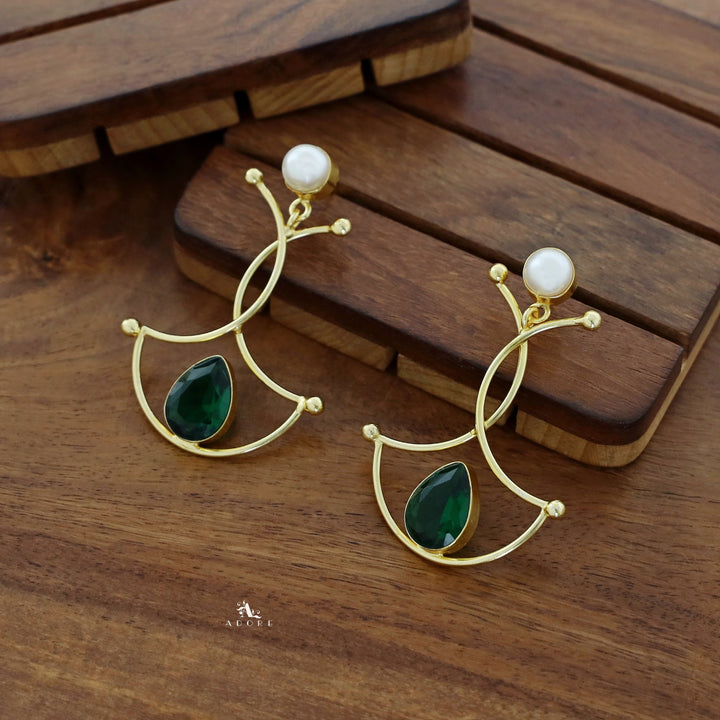 Triple Golden Arc Glossy Drop Pearl Earring