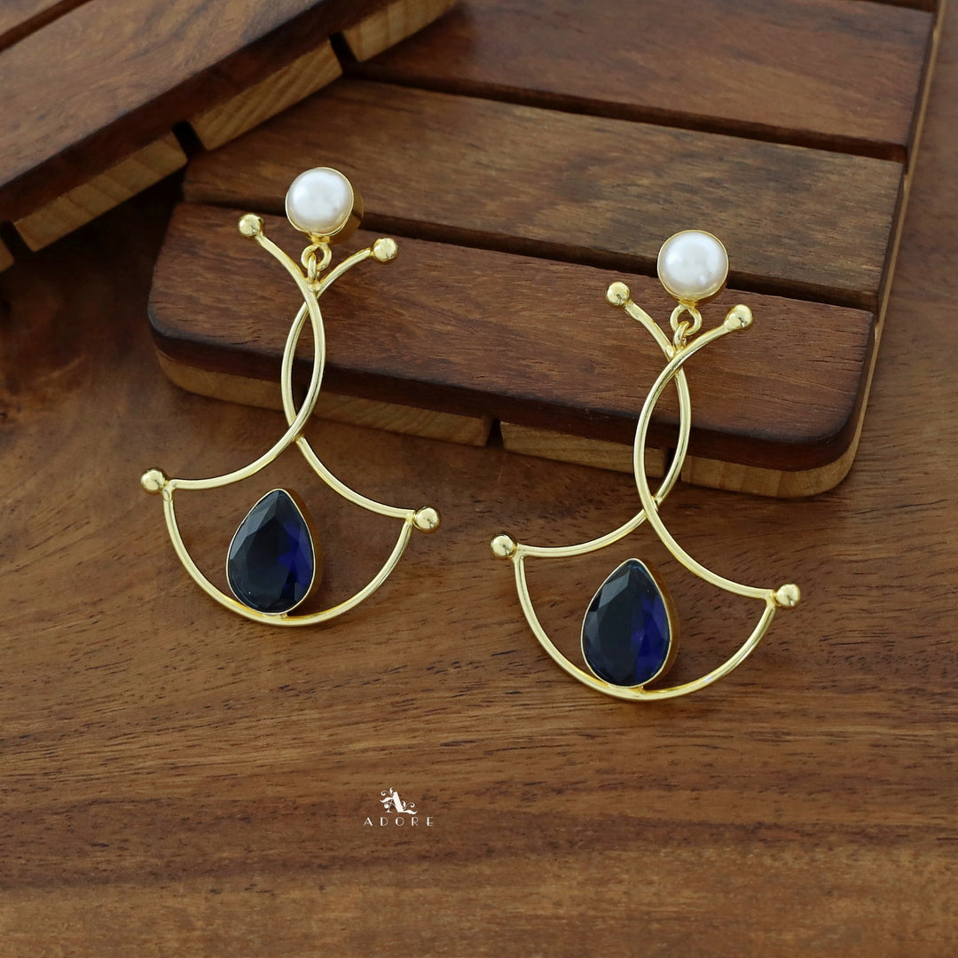 Triple Golden Arc Glossy Drop Pearl Earring