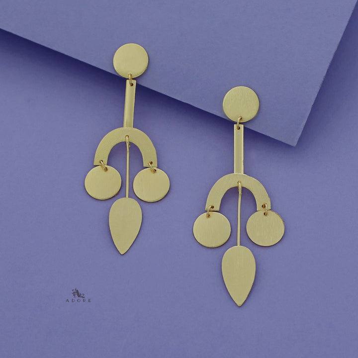 Aishwarya Golden Drop Hanging Earring