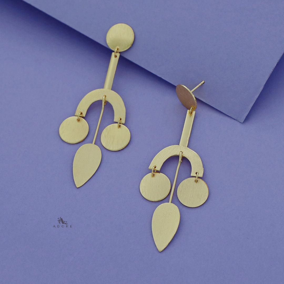 Aishwarya Golden Drop Hanging Earring