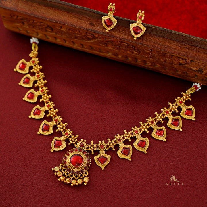 Parinitha Enamel Neckpiece With Earring