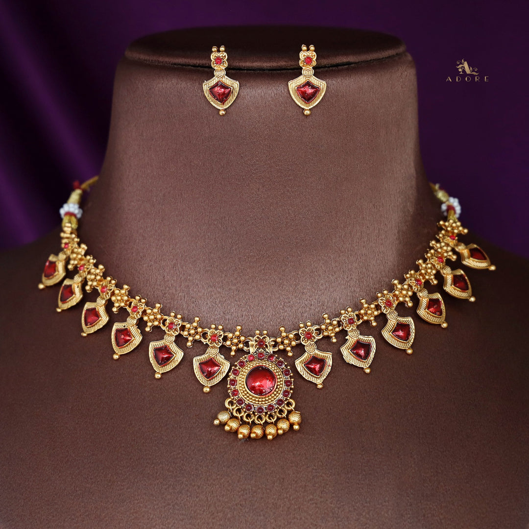 Parinitha Enamel Neckpiece With Earring