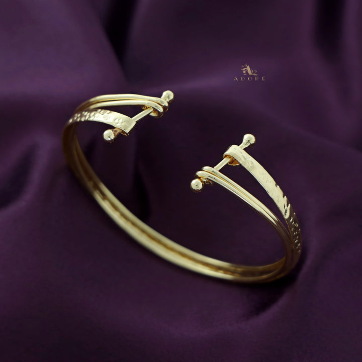 Banupriya Golden 3 Layer Bangle