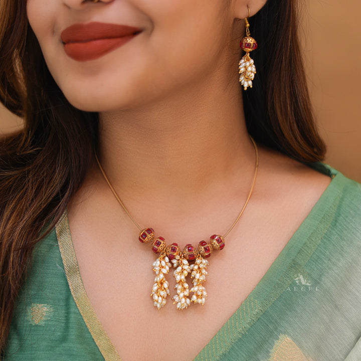 Bhrithi Pearl Clustered String Neckpiece With Drop