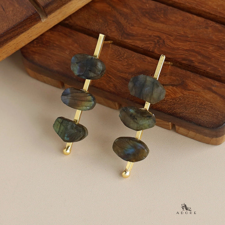 Mawar Tri Raw Stone Stick Earring