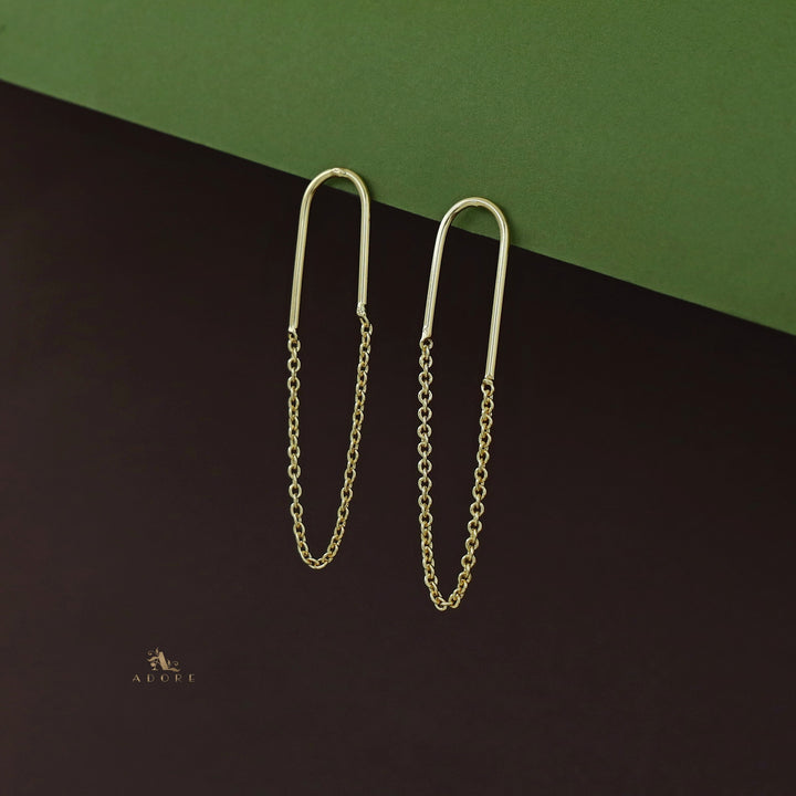 Golden Curvy Chain Earring