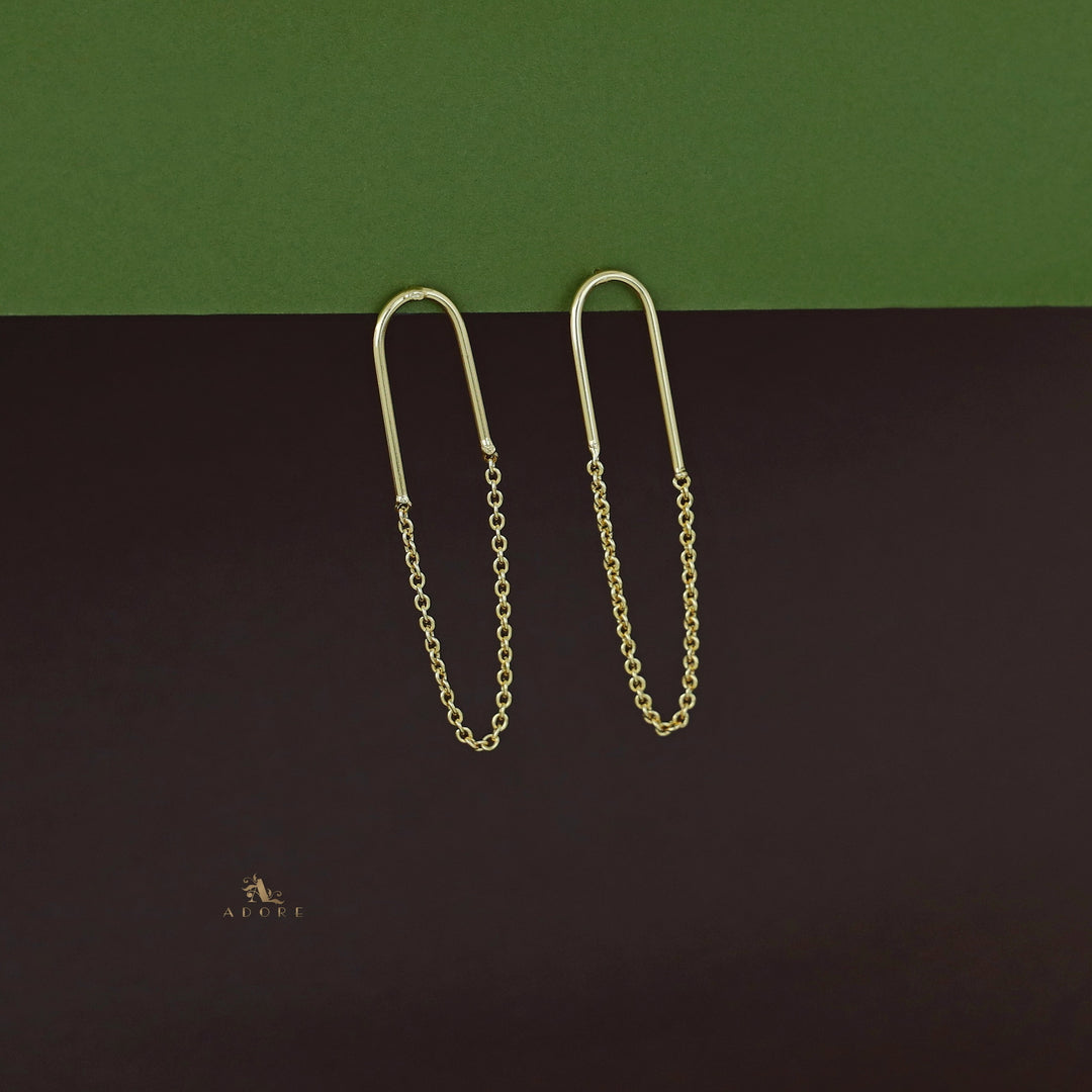 Golden Curvy Chain Earring