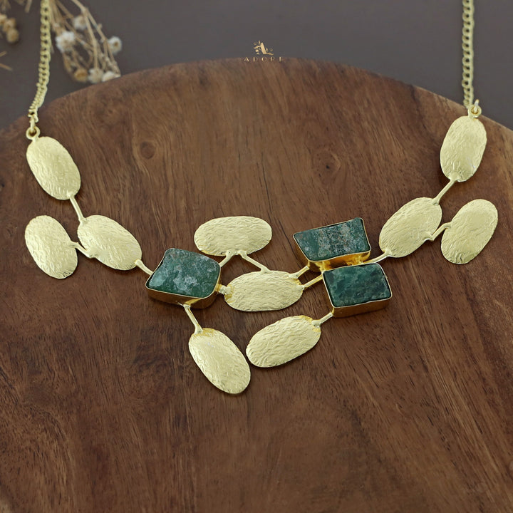 Kassia Golden Textured Raw Stone + Baroque Neckpiece