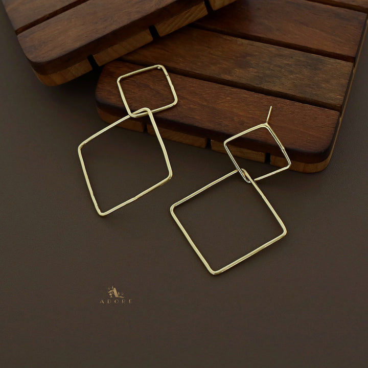 Golden Loop Dual Square Earring