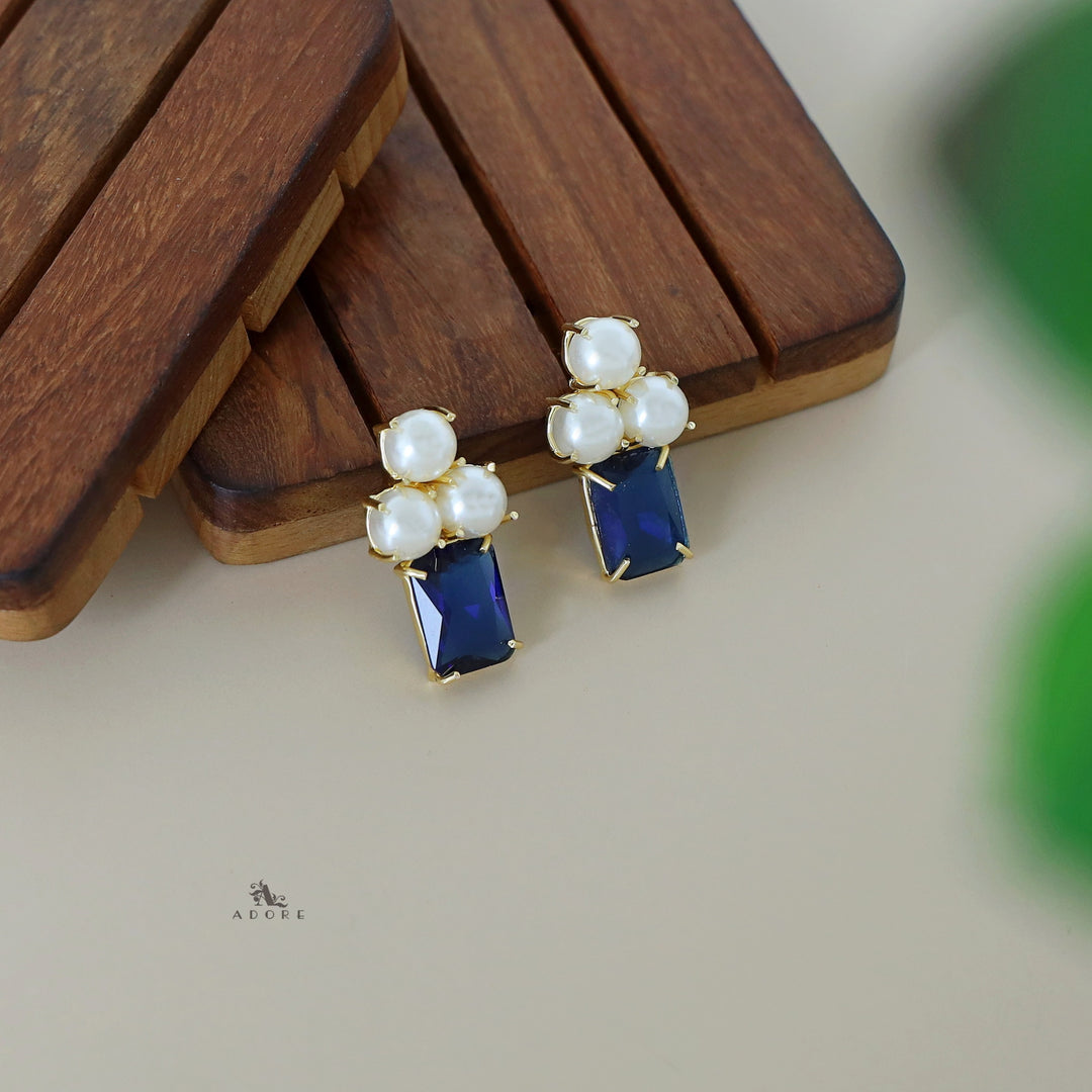 Frimy Rectangle Glossy Tri Pearl Earring