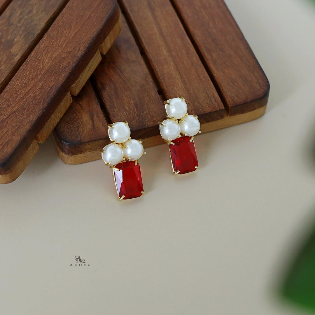 Frimy Rectangle Glossy Tri Pearl Earring