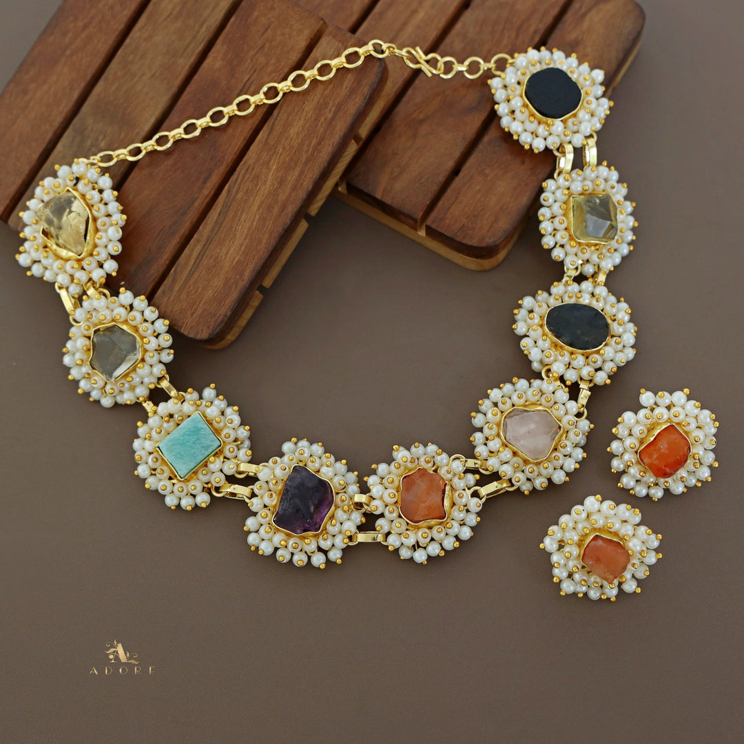 Multicolour Raw Stone Cluster Pearl Short Neckpiece / Choker With Earring