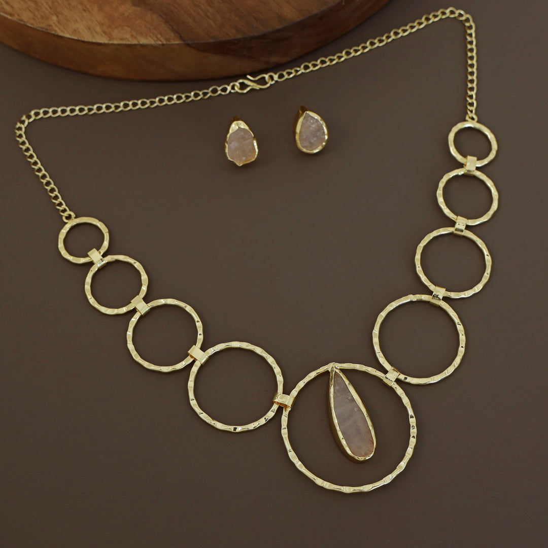 Kelsye Golden Circle Raw Stone Neckpiece With Stud