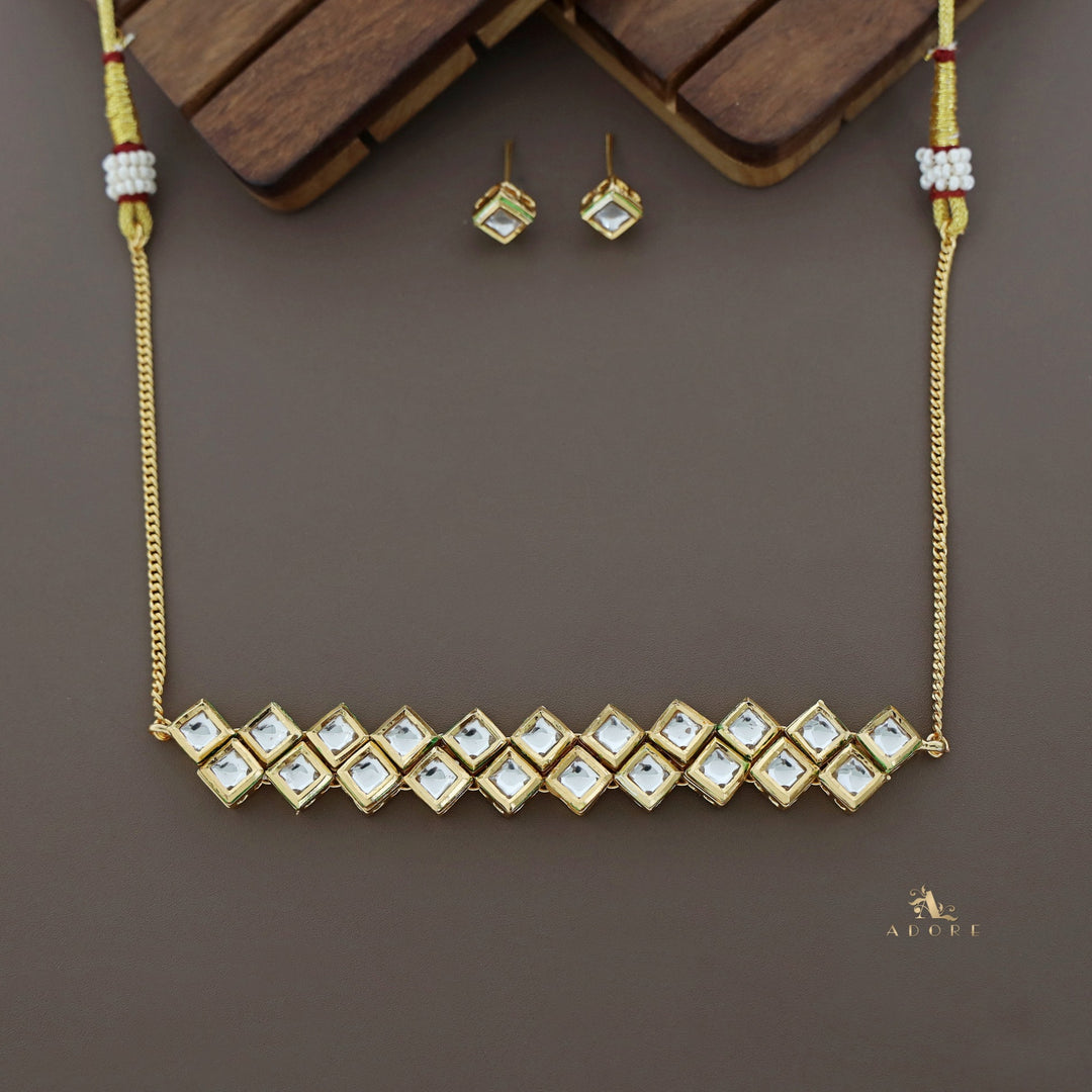 Aarohi Kundan Choker with Earring