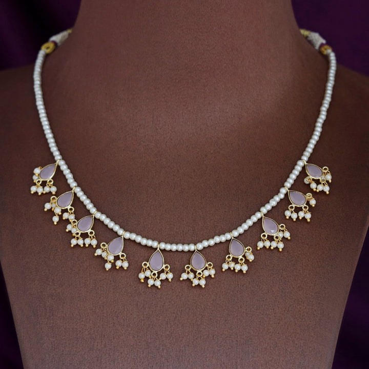 Golden Cluster Pearl Teardrop Glossy Stone Neckpiece