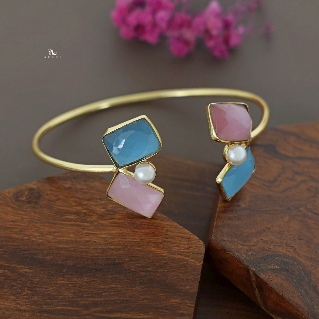 Tetra Rectangle Glossy + Pearl Bangle