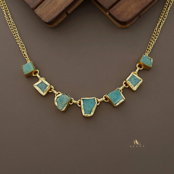 Tiyara Raw Stone Short Neckpiece