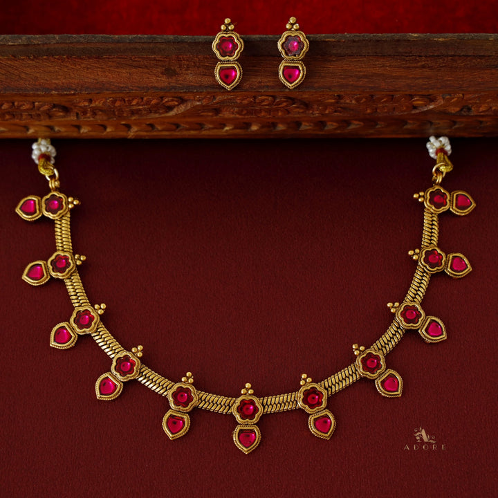 Samrita Yugma Neckpiece with Earring