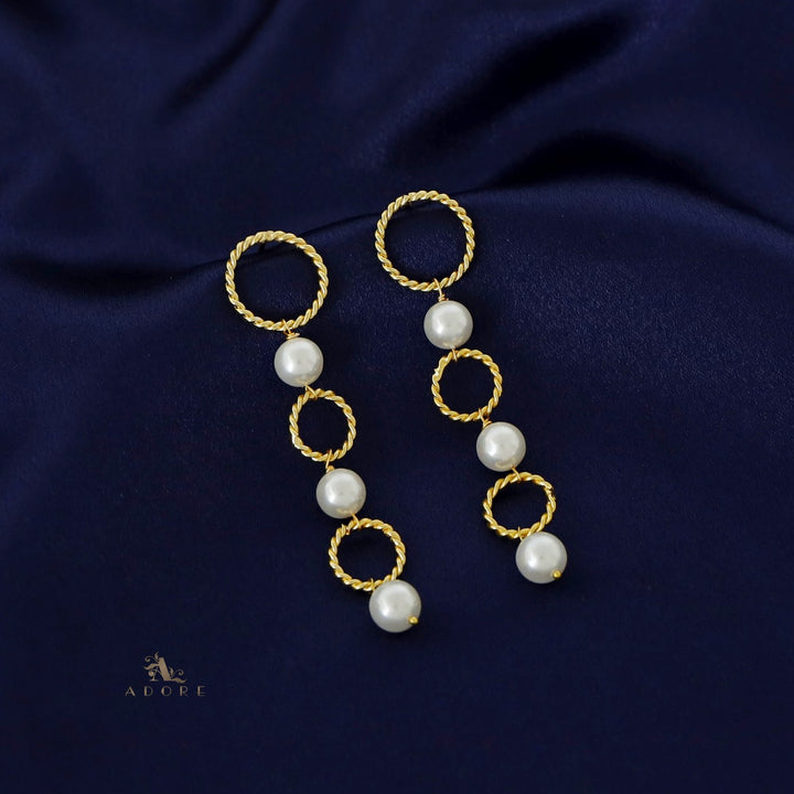 Azalea Tri Circle Pearl Earring