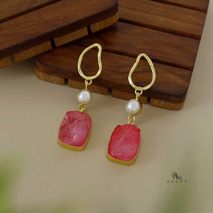 Golden Hammered Pearl Dyed Stone Earring