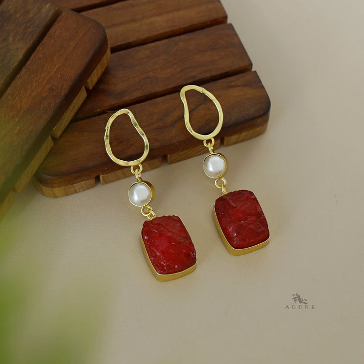 Golden Hammered Pearl Dyed Stone Earring