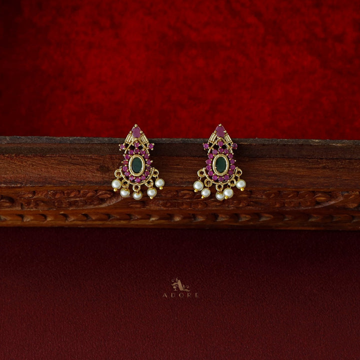 Devansha Paalakka Short Neckpiece With Earring