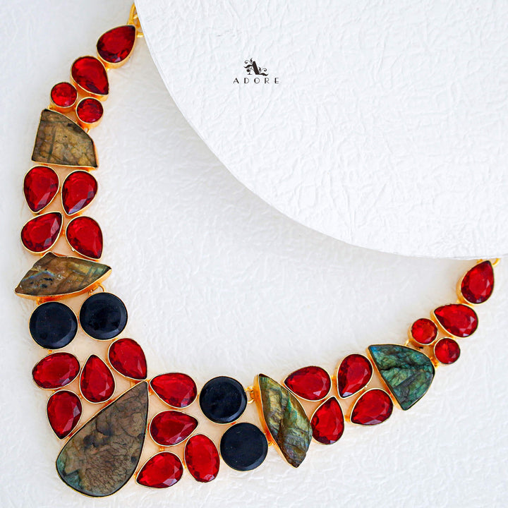 Meline Zera Neckpiece