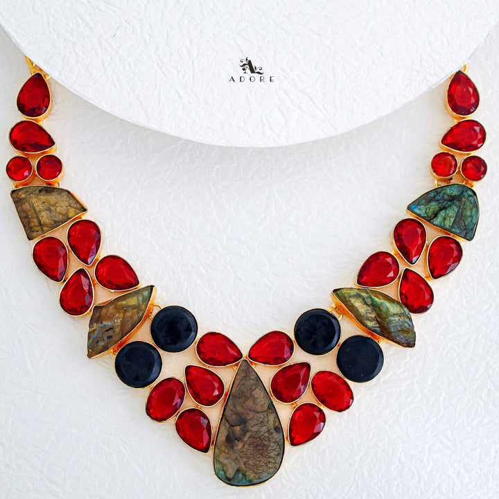 Meline Zera Neckpiece