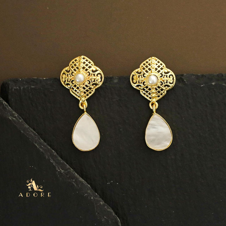 Golden Ryna Glossy Drop Earring