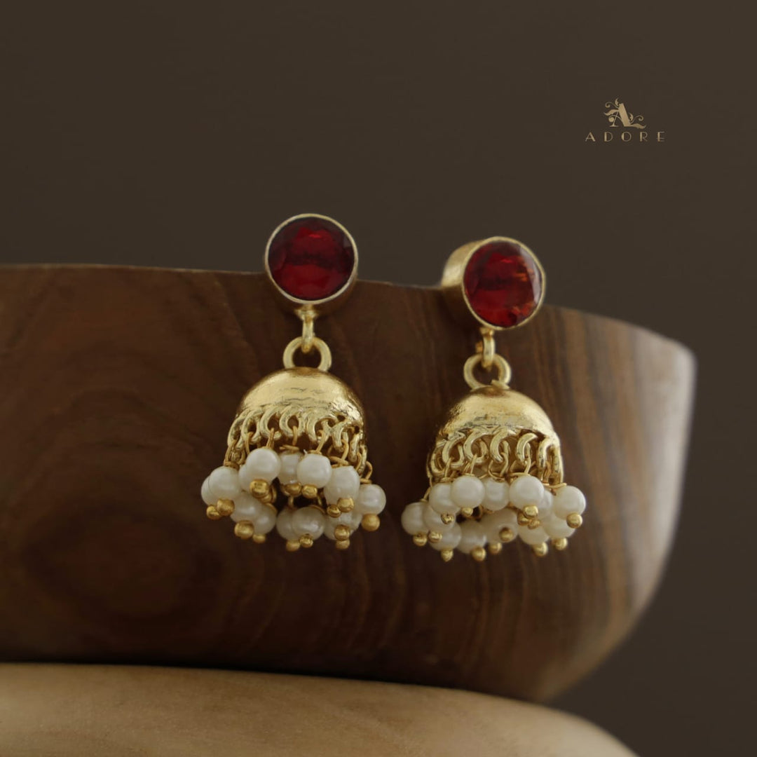 Nayeli Golden Pearl Jhumka