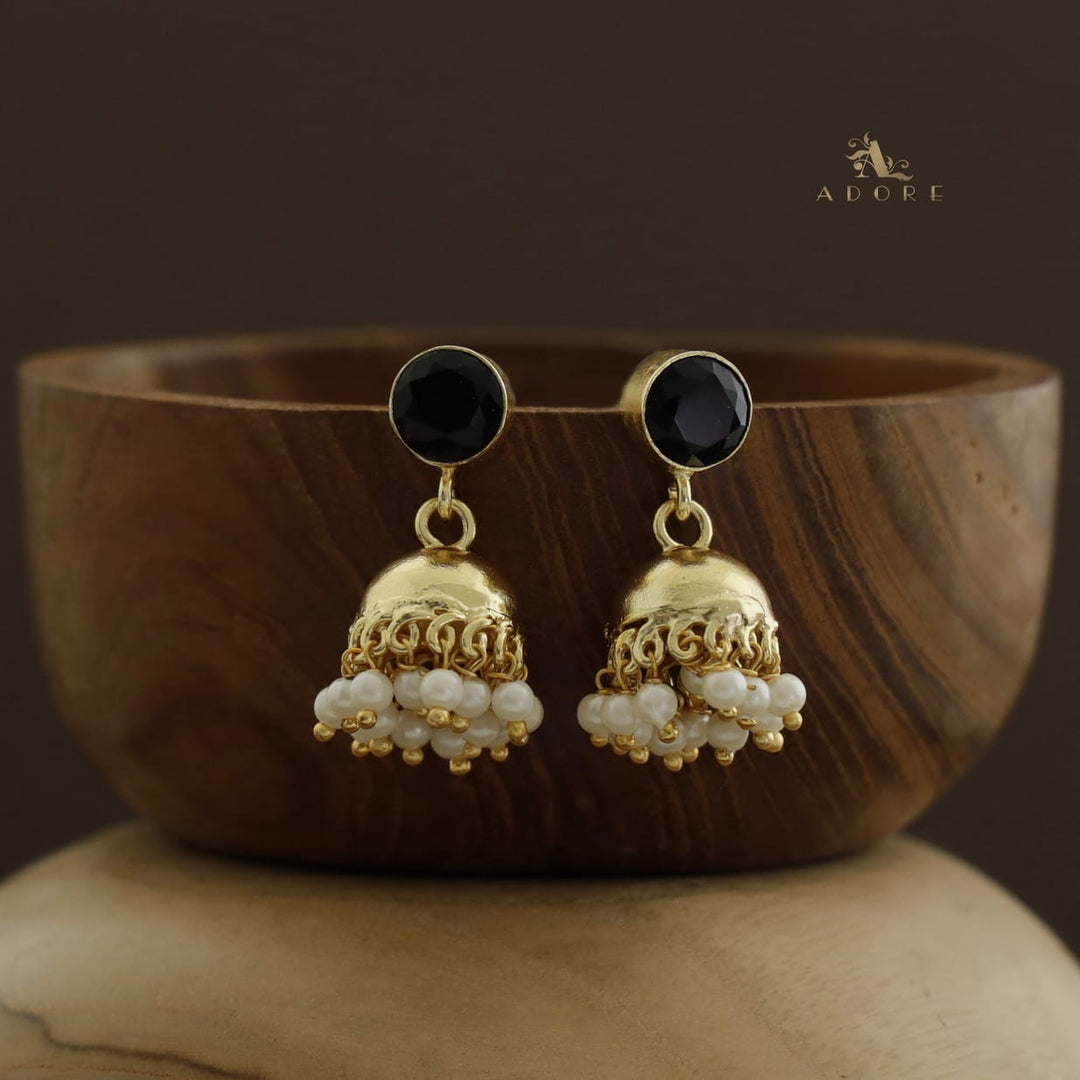 Nayeli Golden Pearl Jhumka