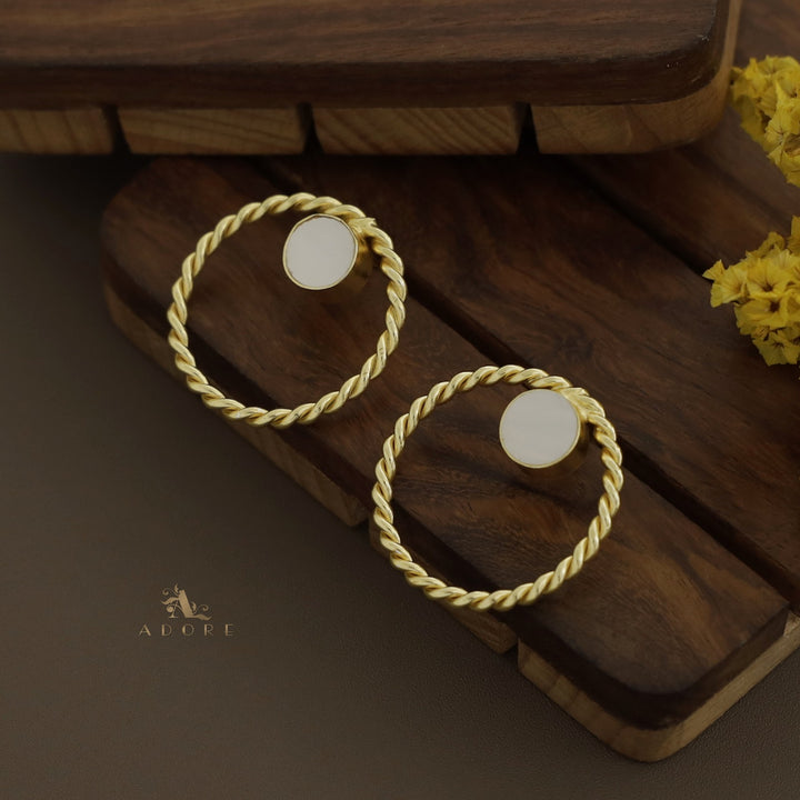 Naamia Twisted Circle Round MOP Earring