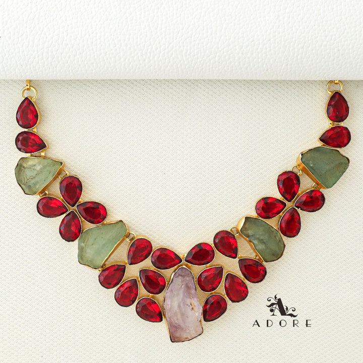 Tamasiya Neckpiece