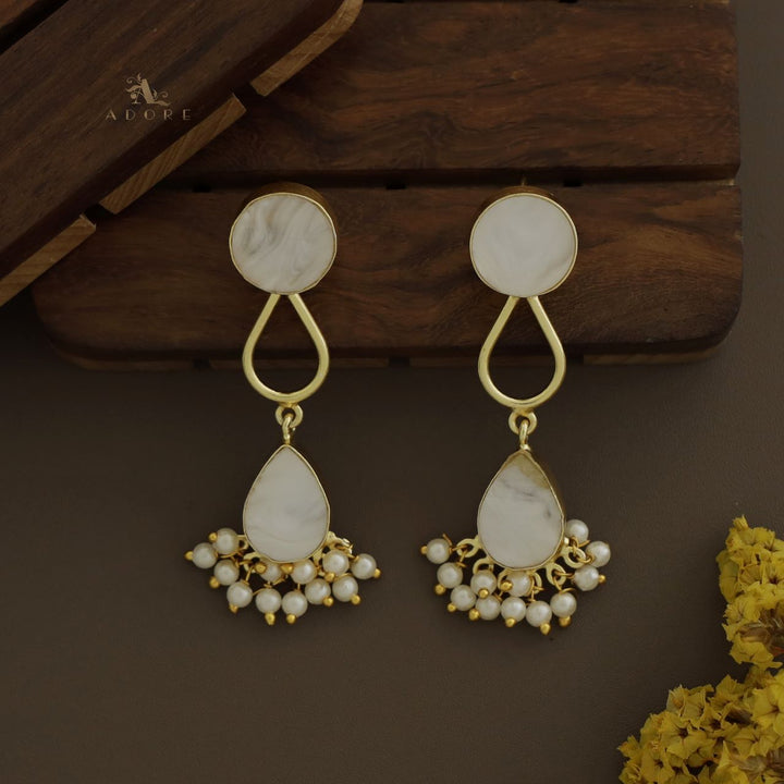 MOP Fayana Earring