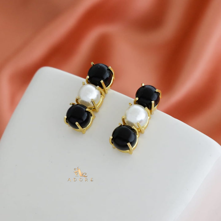 Tri Claw Glossy + Pearl Earring