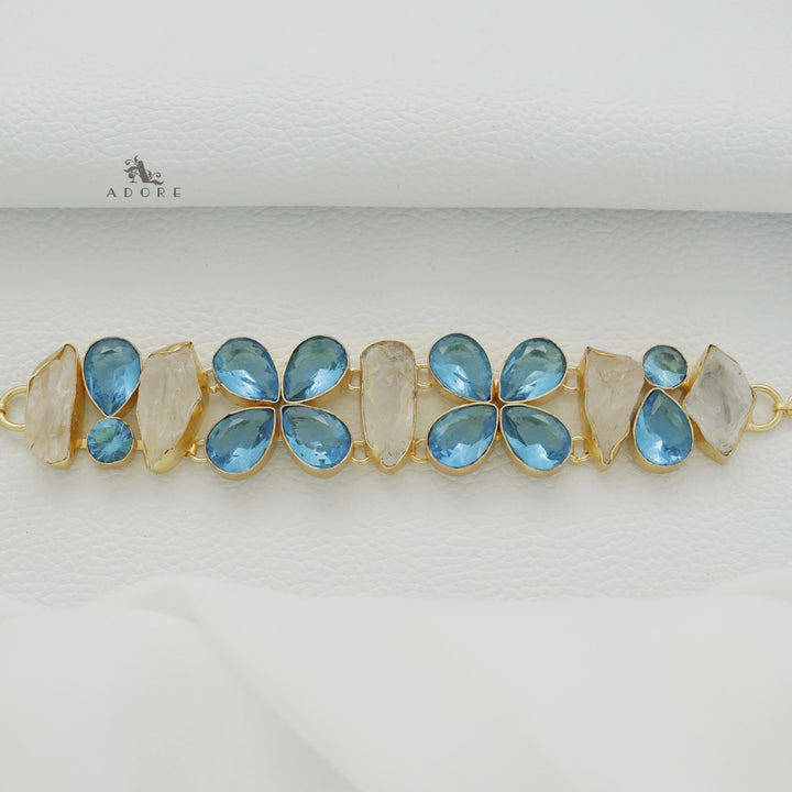 Upasana Choker