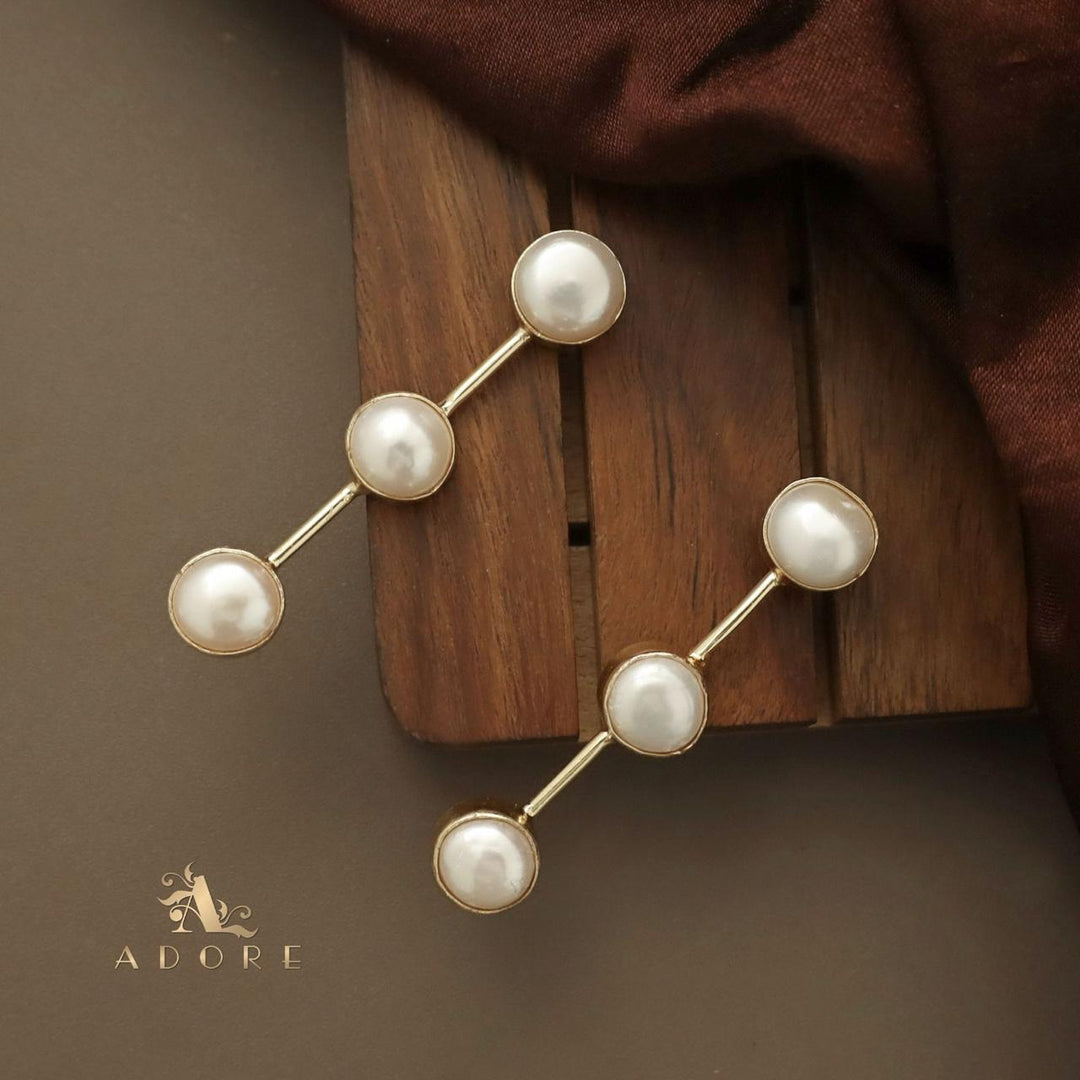 Talia 3 Step Pearl Earring