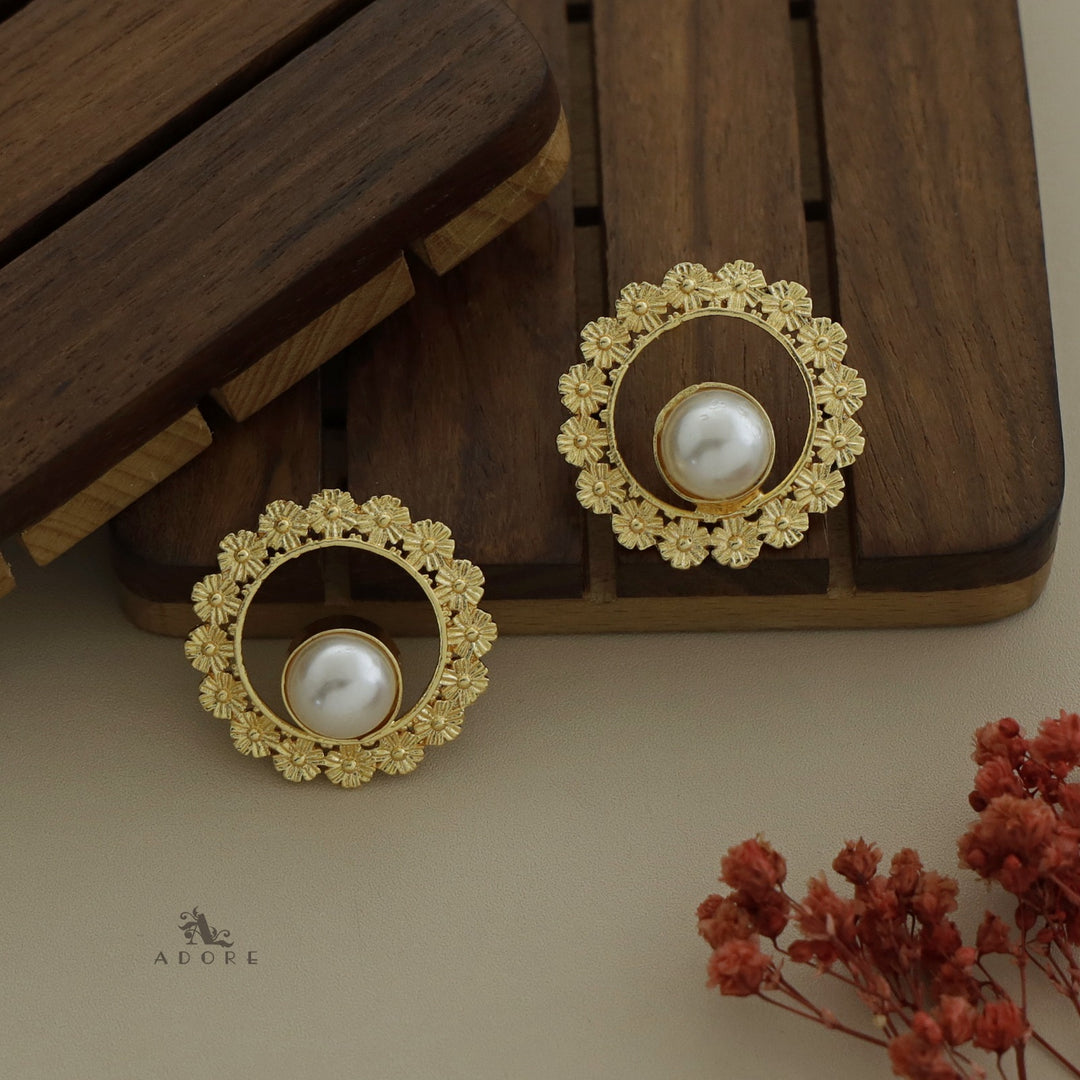 Linta Flower Hoop Earring